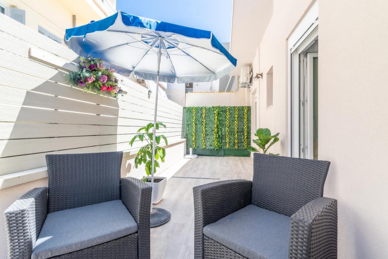 Sophia'S Comfortable Home With A Private Backyard Gazi Ngoại thất bức ảnh