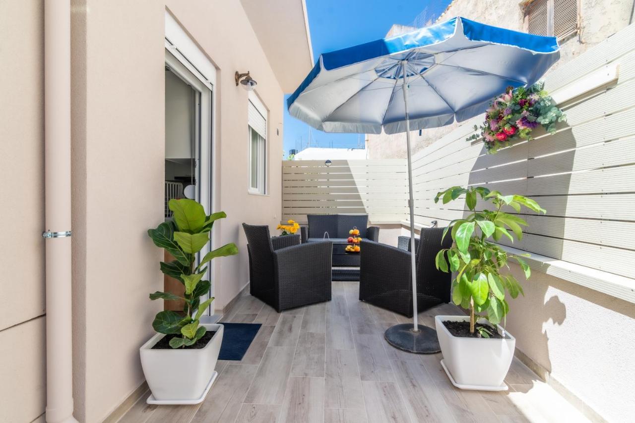 Sophia'S Comfortable Home With A Private Backyard Gazi Ngoại thất bức ảnh